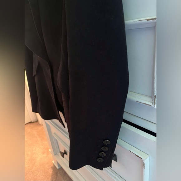 White House Black Market blazer - Picture 2 of 3